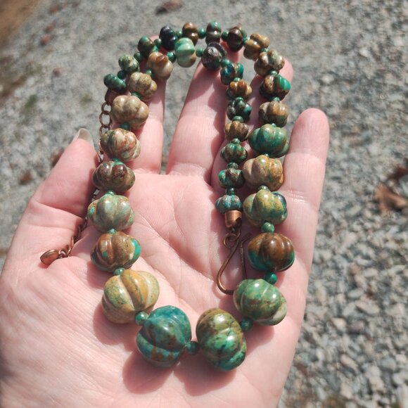 Jay King DTR mine finds green brown carved Turquoise necklace copper clasp - Picture 9 of 9